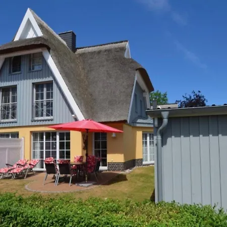 Ferienhaus Seebrise Holiday home *